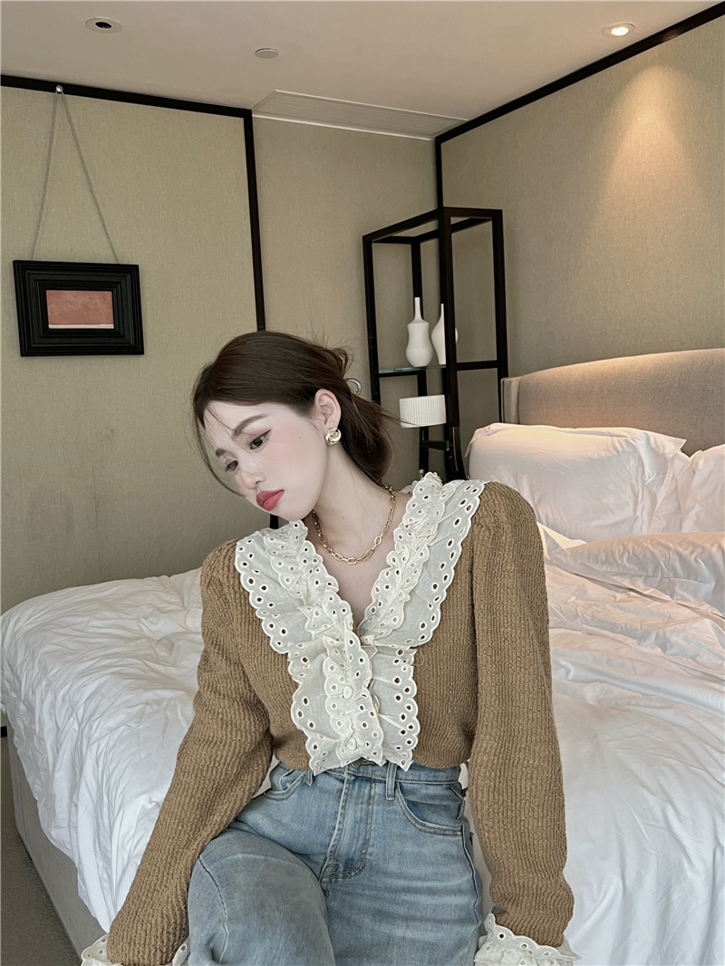 Lace Western style splice tops retro wood ear V-neck sweater