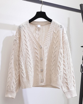 Large yard slim knitted spring coat for women