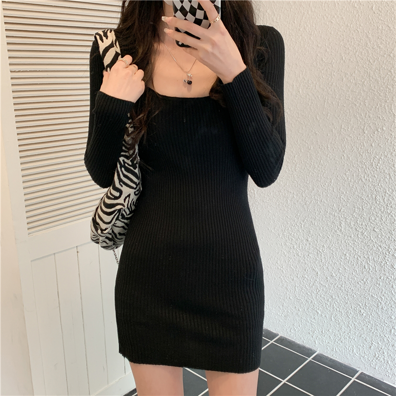Inside the ride slim bottoming tight knitted dress