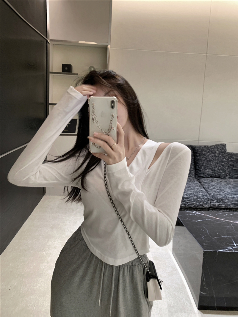 All-match thin V-neck slim knitted pullover bottoming shirt
