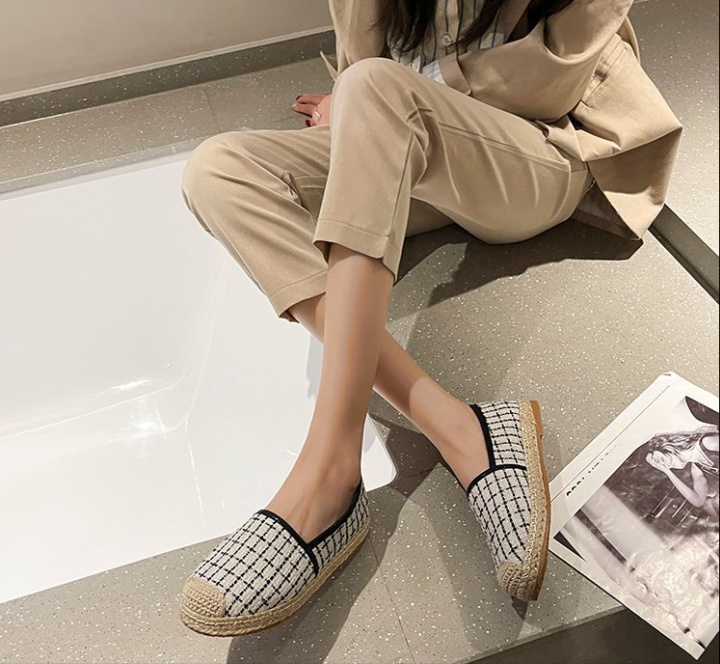 Lounger Korean style shoes weaving low flattie for women