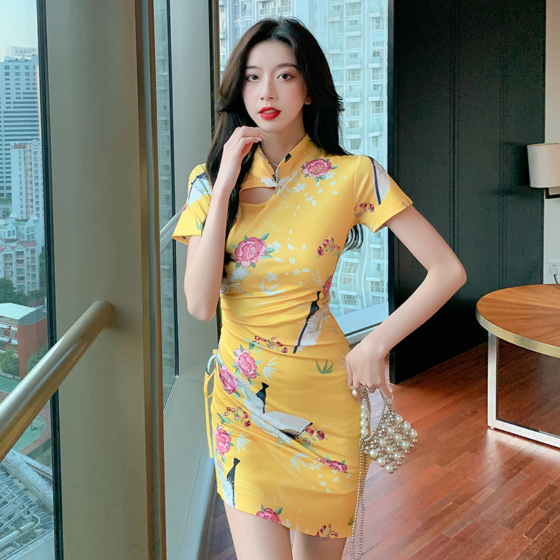 Short sleeve retro cheongsam flowers maiden dress