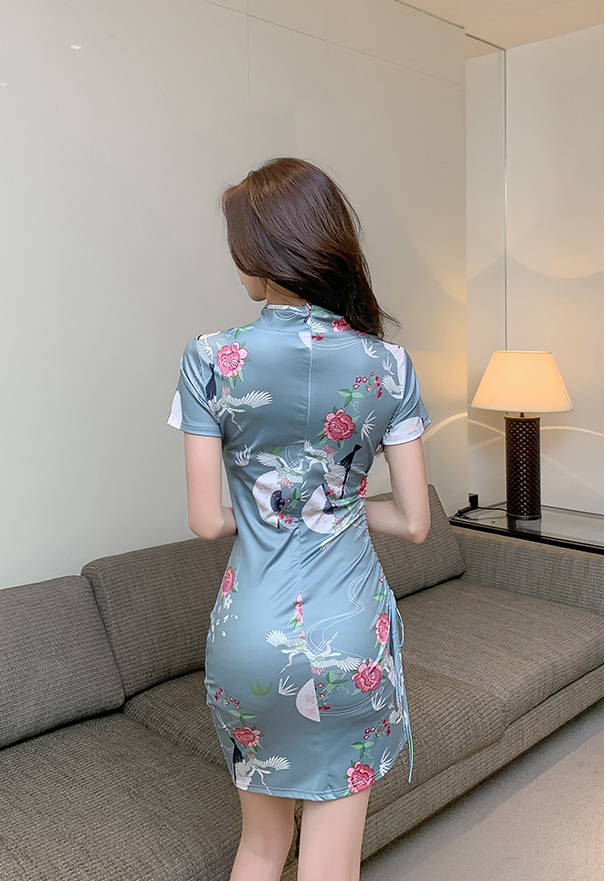 Short sleeve retro cheongsam flowers maiden dress