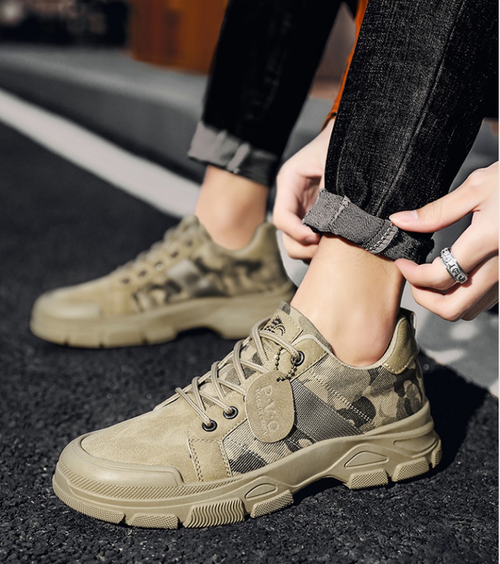 Camouflage breathable work clothing low spring shoes for men