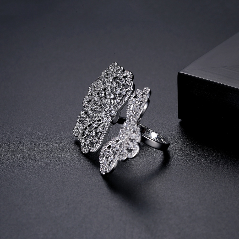 European style grace exaggeration ring for women