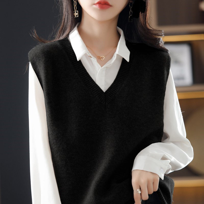 Autumn and winter waistcoat knitted vest for women