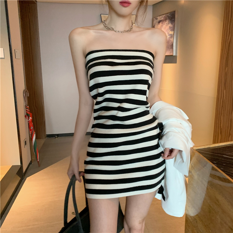 Knitted package hip T-back woolen yarn dress for women