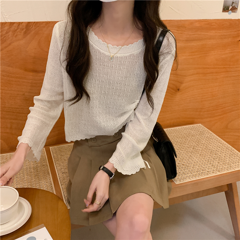 Pullover frenum bottoming shirt trumpet sleeves knitted tops