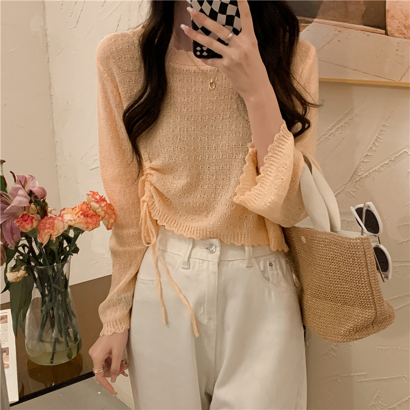 Pullover frenum bottoming shirt trumpet sleeves knitted tops