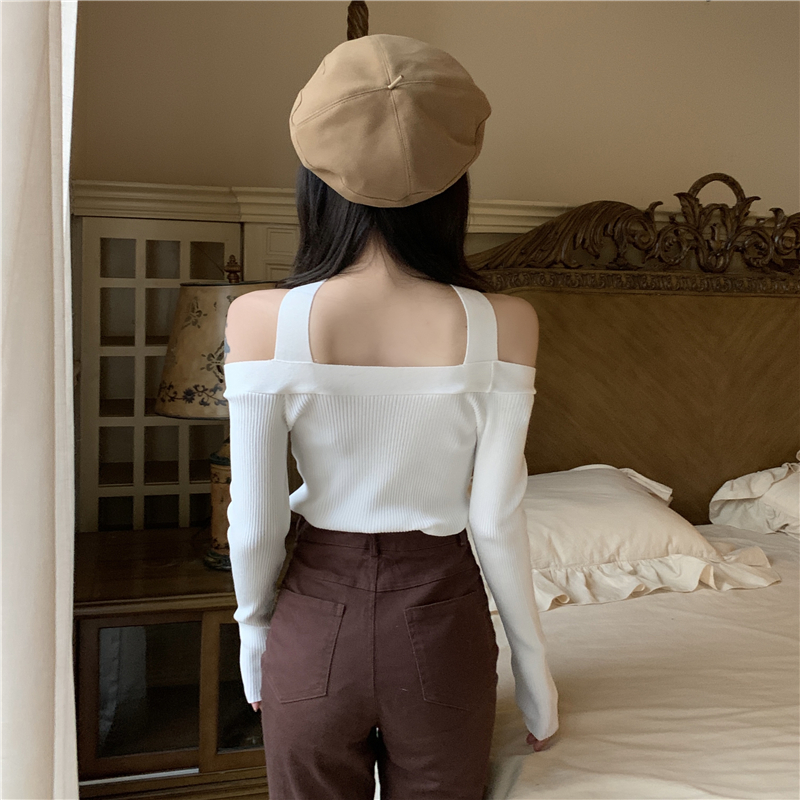 Horizontal collar strapless halter bottoming shirt