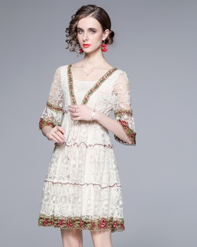 Spring and summer lace embroidery dress for women