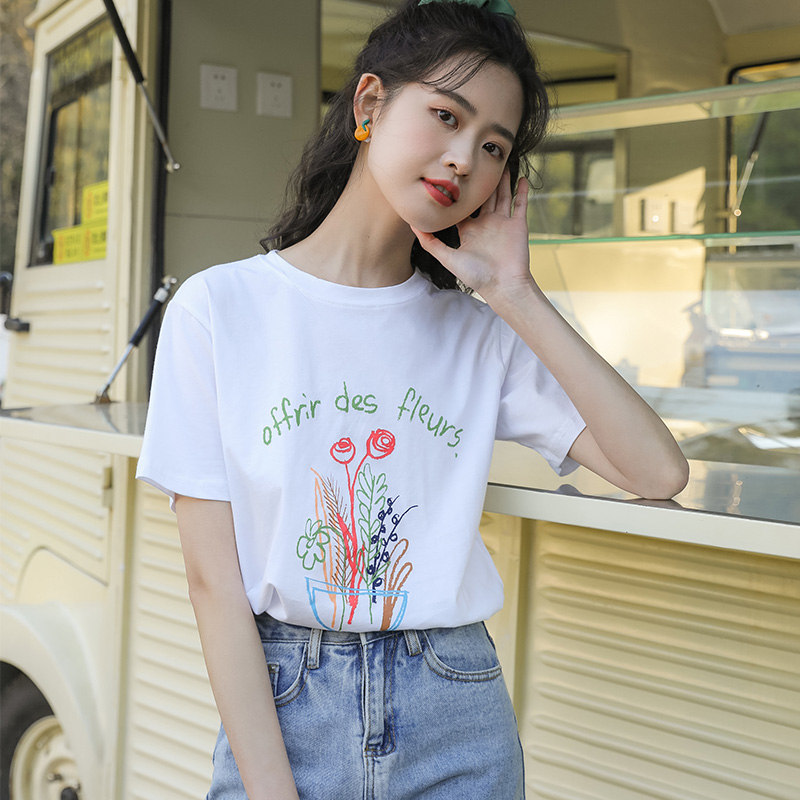 Spring and summer loose summer white pullover T-shirt