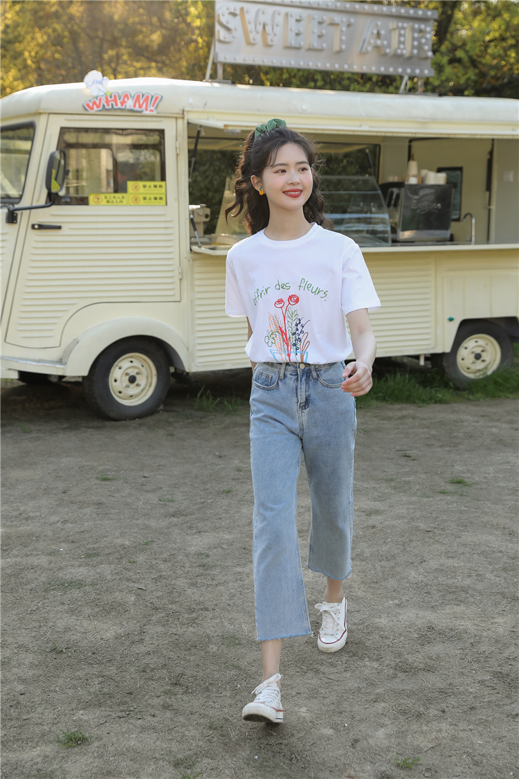 Spring and summer loose summer white pullover T-shirt