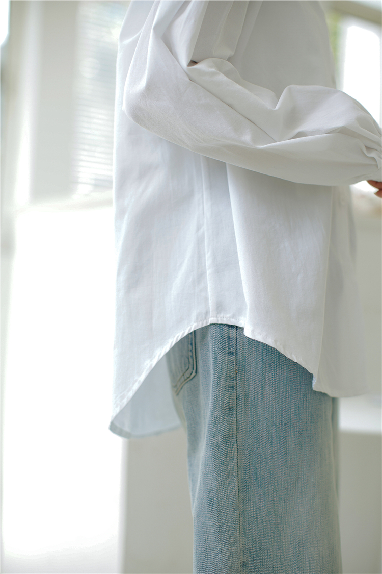 Simple long sleeve white shirt for women