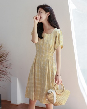 Spring and summer plaid retro pinched waist dress