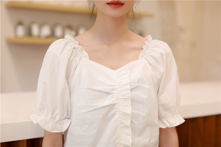 Short sleeve lotus leaf edges shirt for women