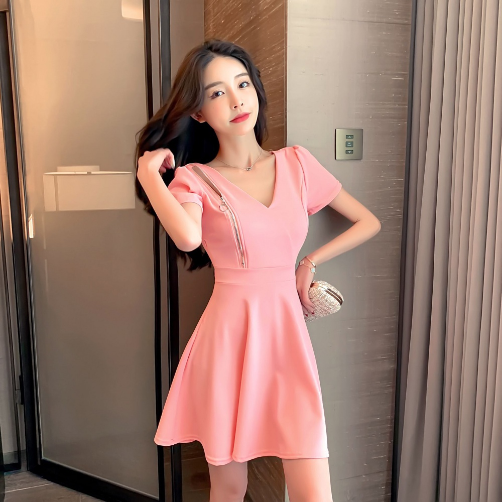 V-neck beautiful fashionable pinched waist dress