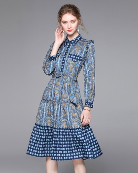 Pinched waist splice printing lapel slim court style dress