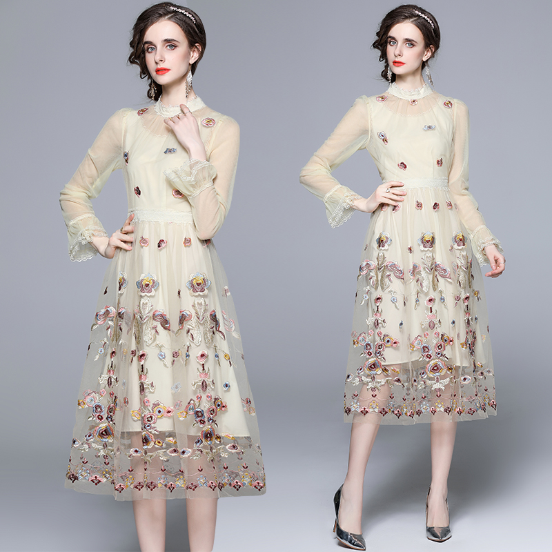 Temperament embroidered dress 2pcs set