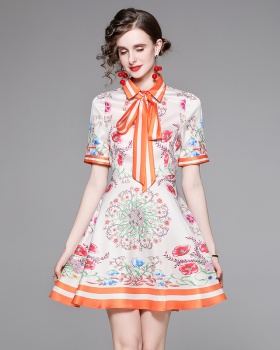 All-match slim fashion printing sweet pinched waist dress