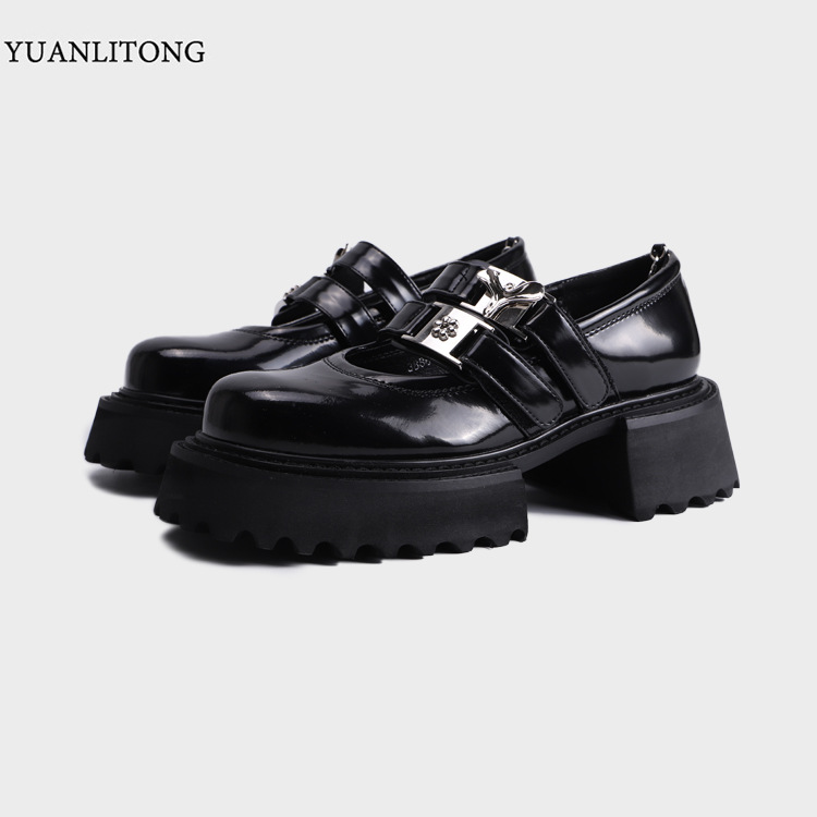 Small thick crust locomotive fashion spring leather shoes for women
