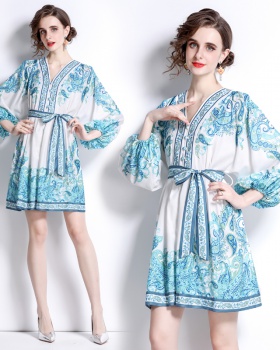 Blue elegant frenum V-neck short printing temperament dress
