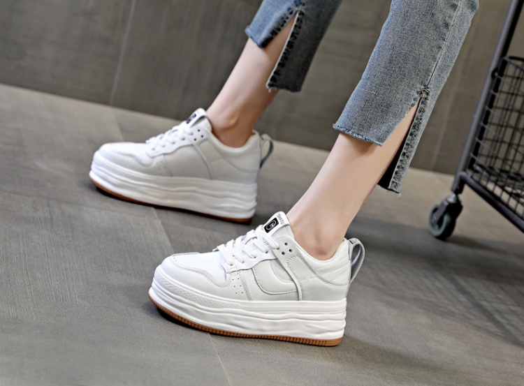 Heighten Casual sports thick crust shoes for women