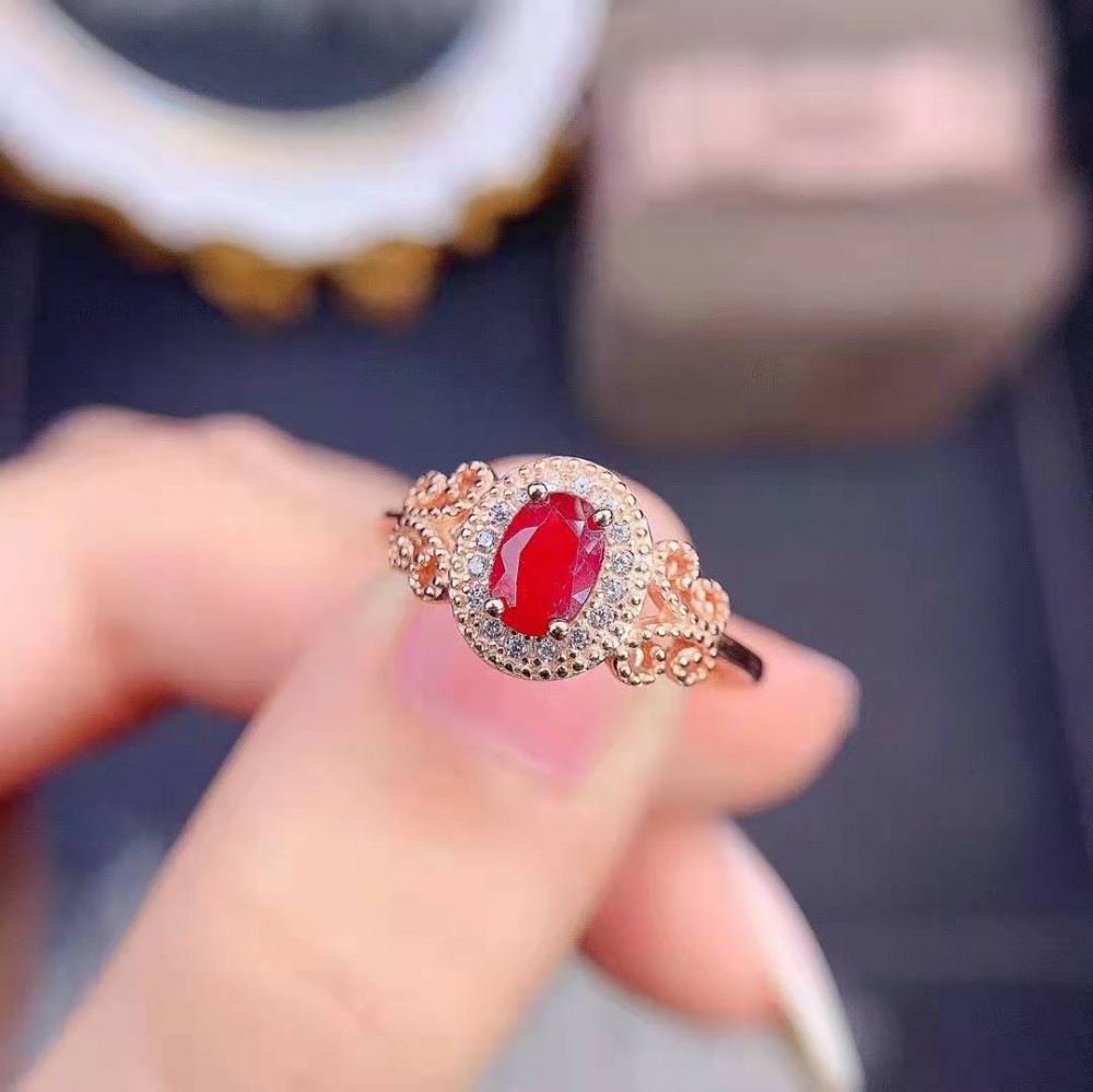 Rose gold light pomegranate stone simulation simple ring