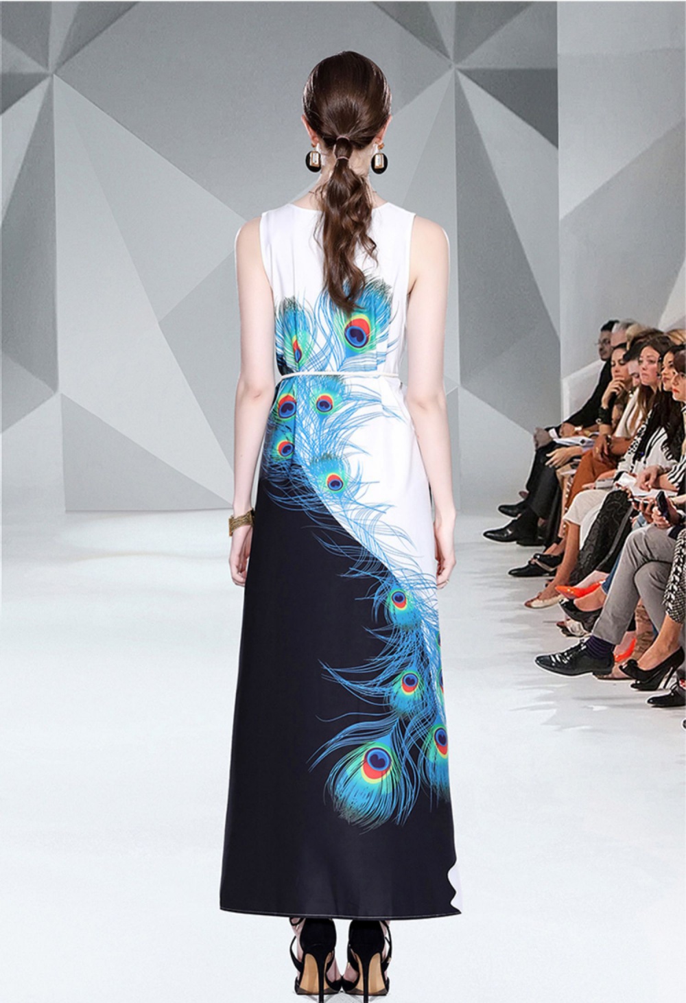 Sleeveless printing long dress V-neck frenum dress