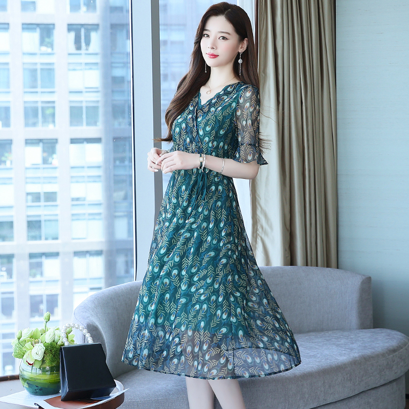 Summer middle-aged Western style chiffon dress for women