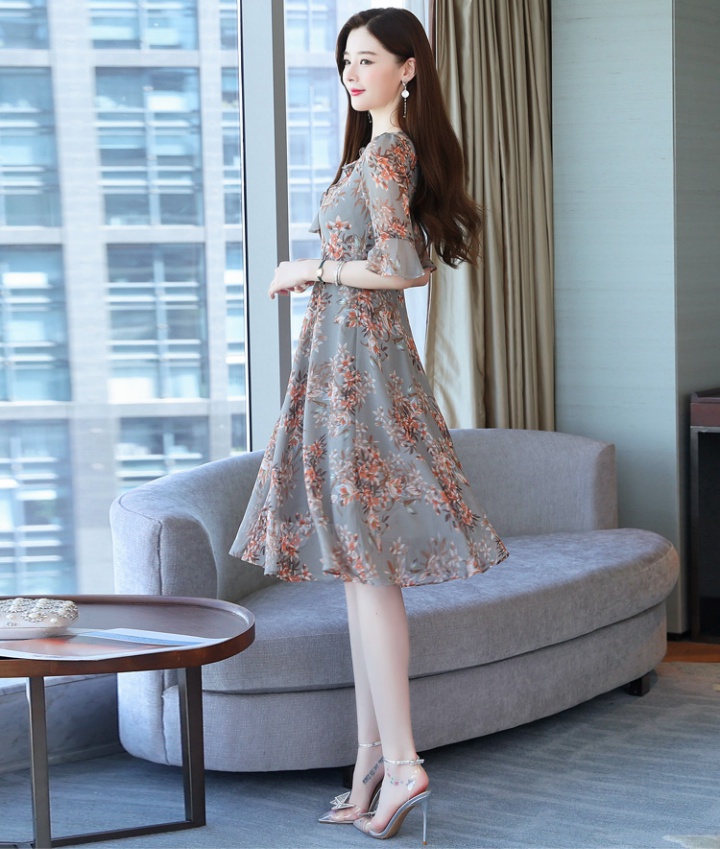 Middle-aged Western style floral dress for women