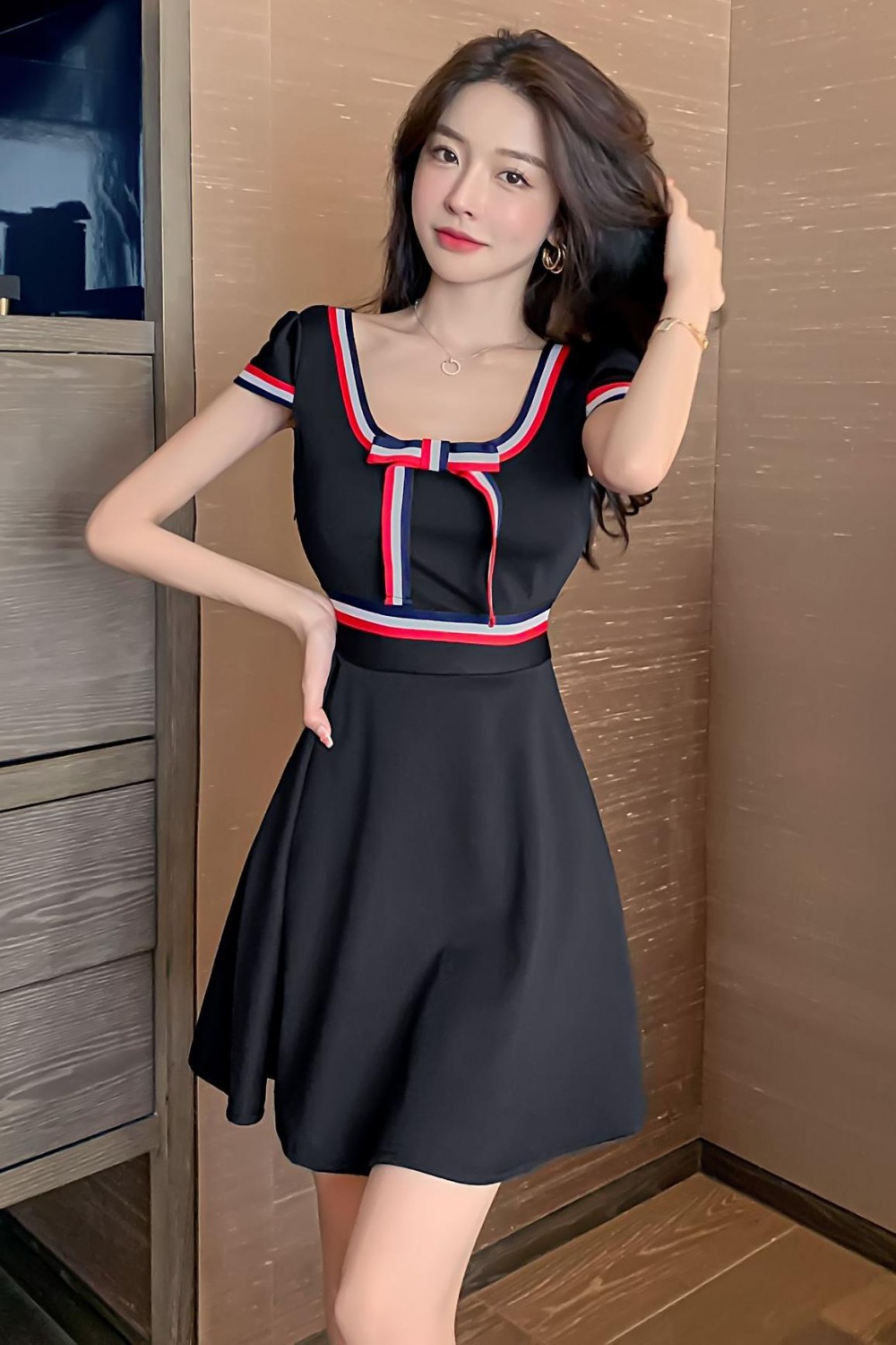 Mixed colors U-neck ribbon bow splice dress