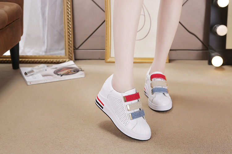 Flat fashion Sports shoes week Casual shoes for women