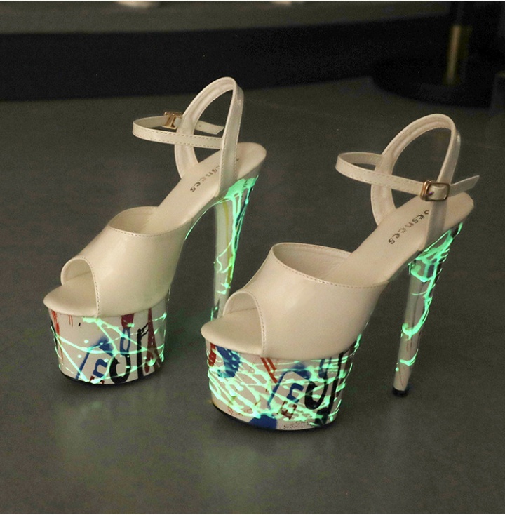 Fluorescent noctilucent platform patent leather sandals