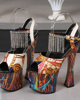 Model nightclub shoes catwalk rhinestone sandals