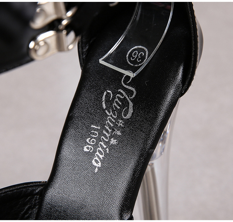 Ultrahigh platform high-heeled shoes for women