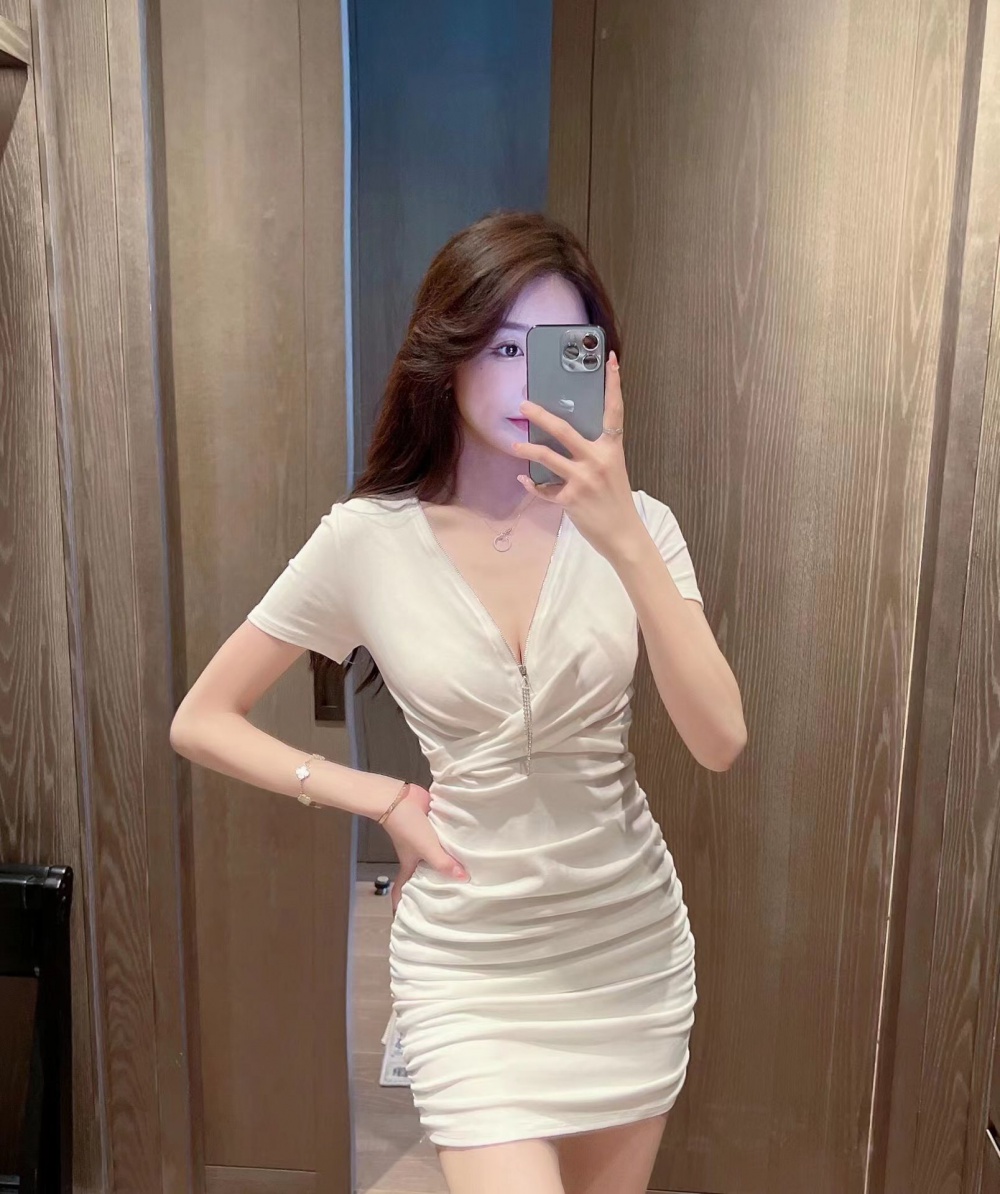 V-neck package hip bottoming temperament slim dress