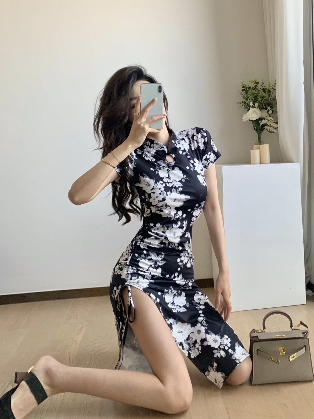 Summer light black-white dress split long tight cheongsam