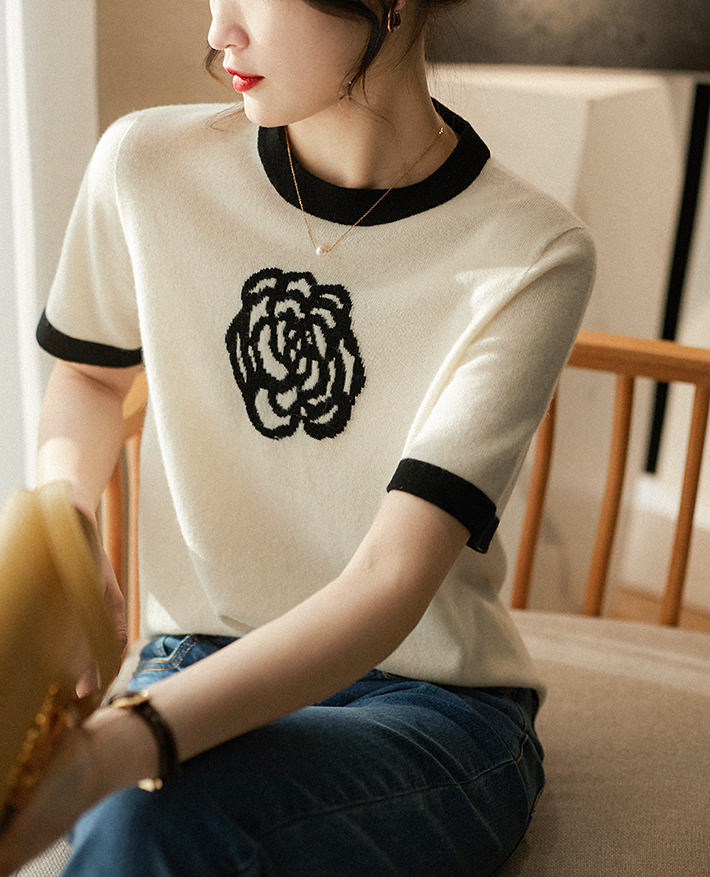 Round neck sweater tops for women