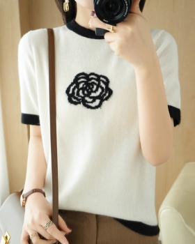 Round neck sweater tops for women
