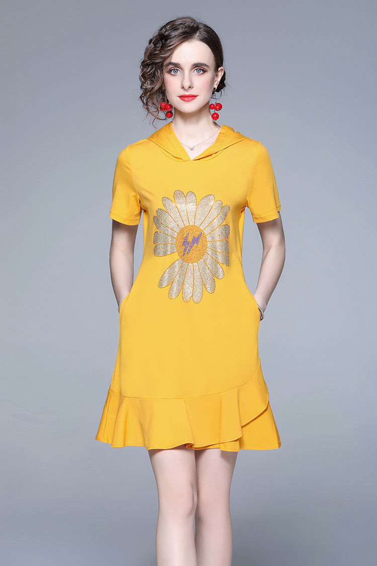 Playful fashion dress Casual rhinestone T-shirt