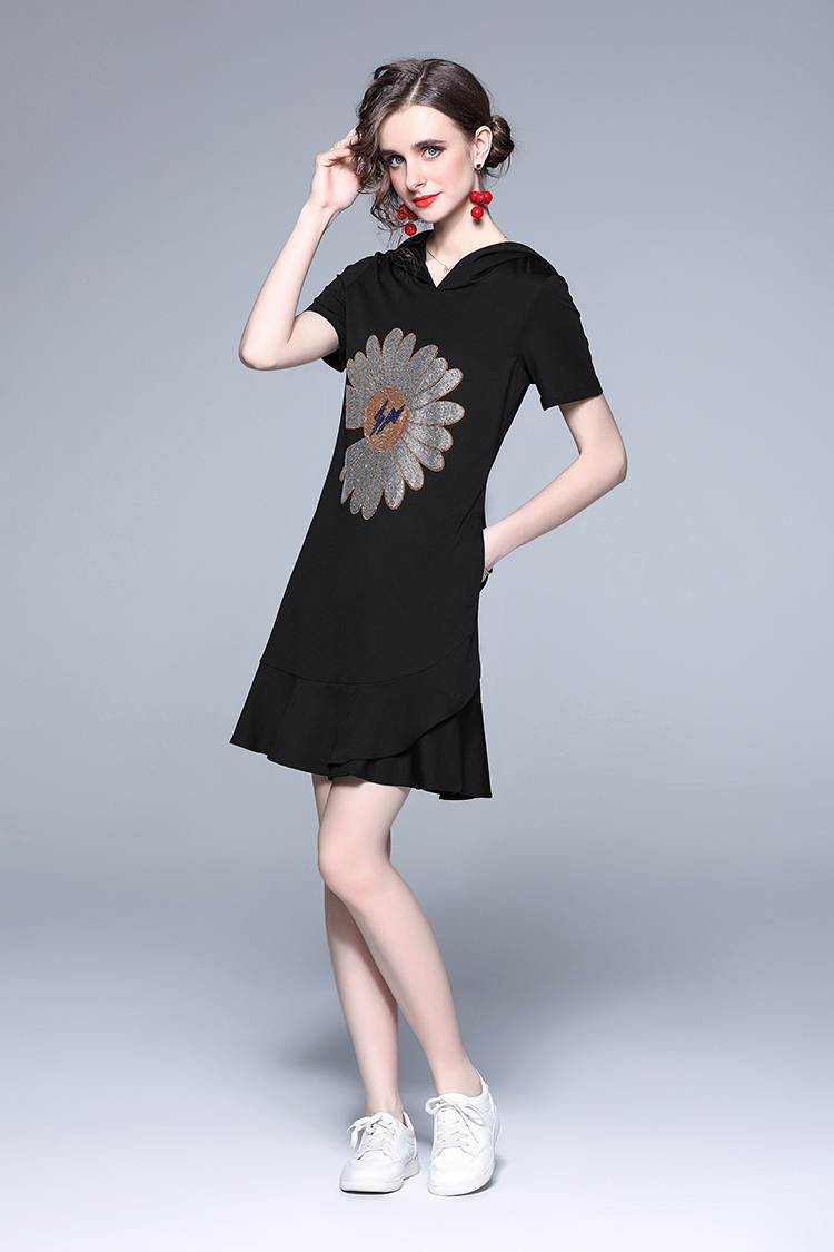 Playful fashion dress Casual rhinestone T-shirt