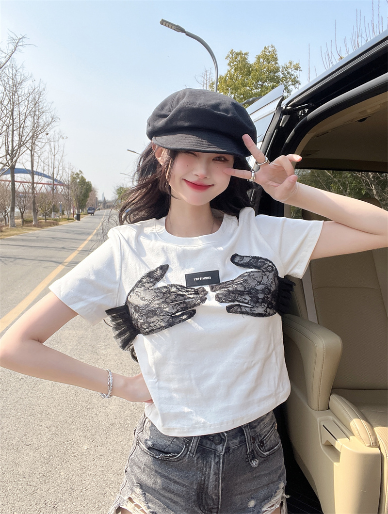 Spell yarn stereoscopic lace decoration T-shirt for women