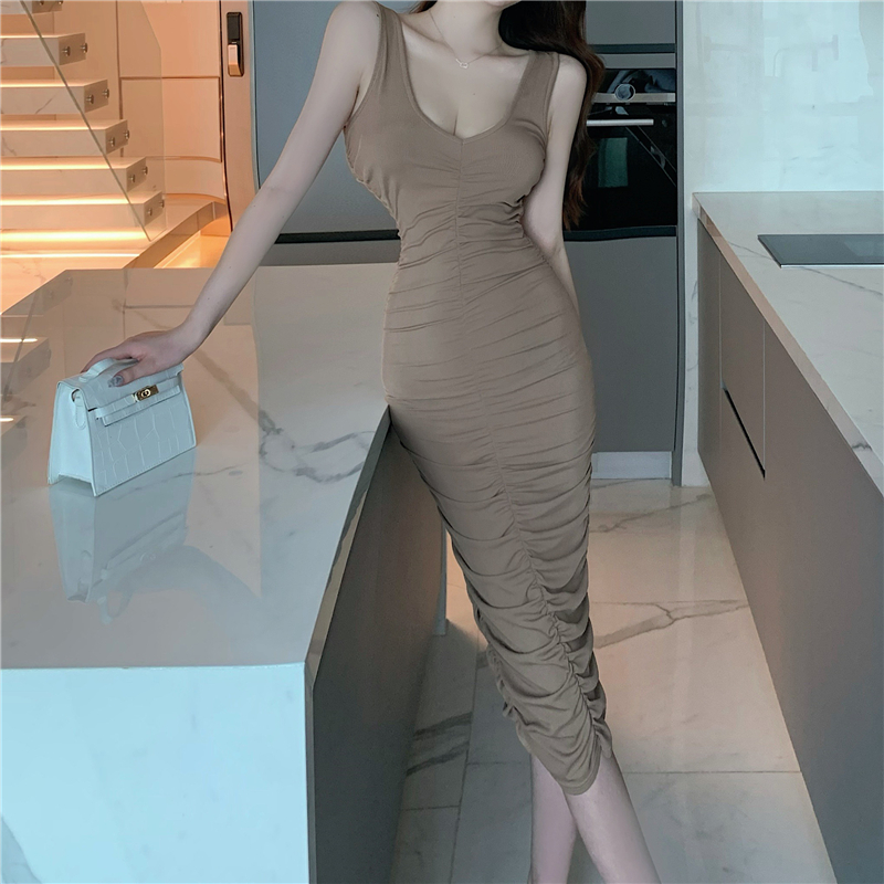 Fold temperament dress U-neck long dress