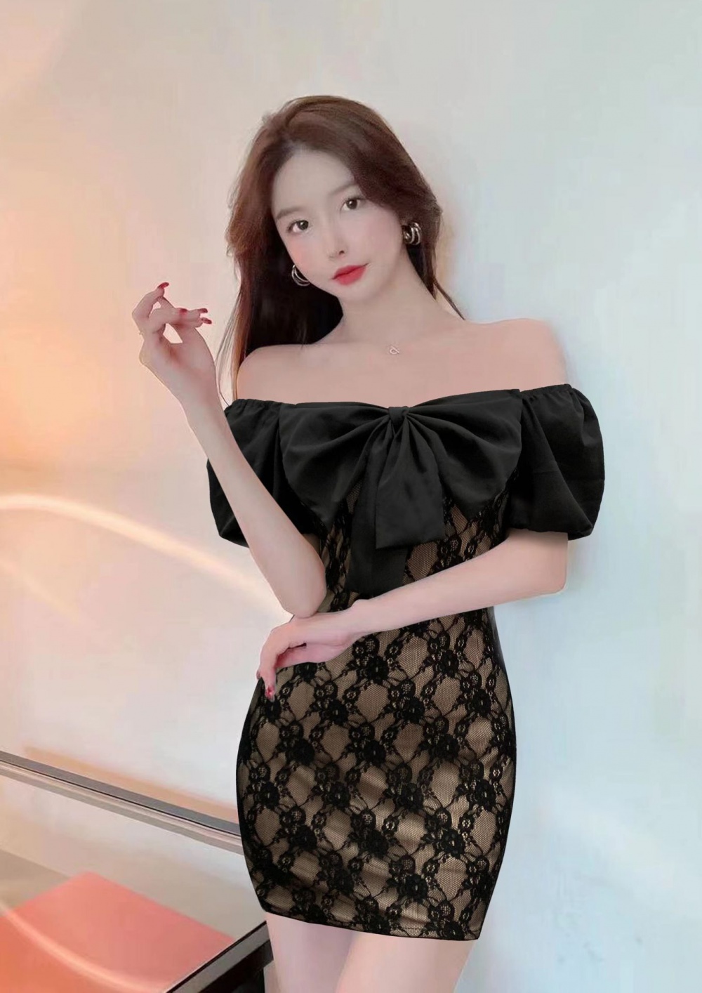 Bow flat shoulder package hip lace puff sleeve dress for women