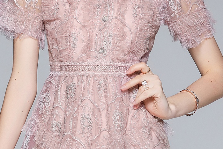Pinched waist gauze embroidery dress