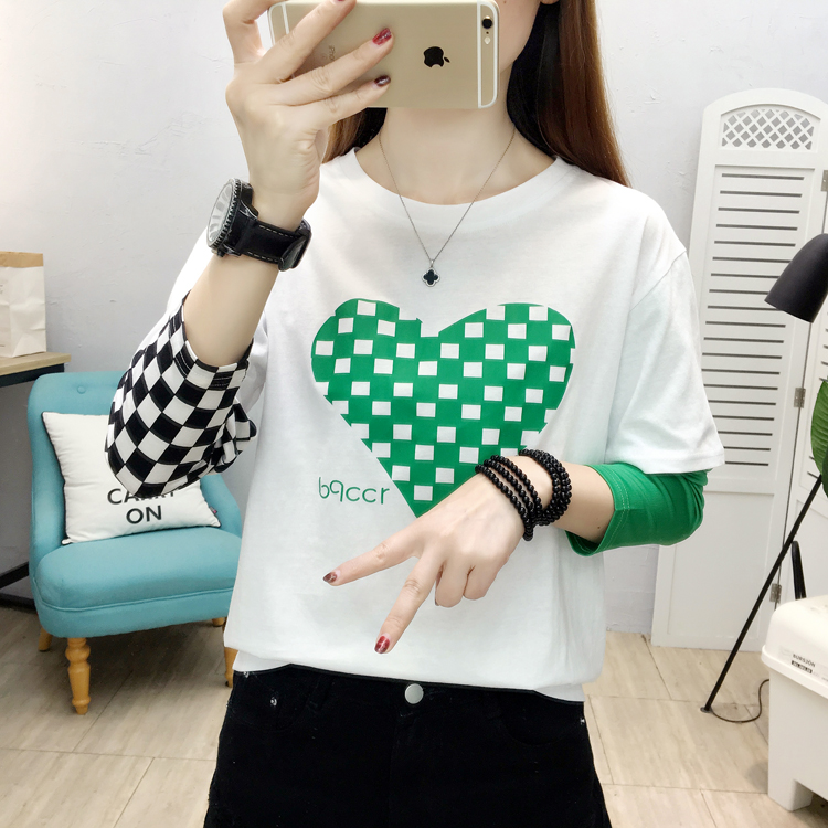 Long sleeve T-shirt heart bottoming shirt for women