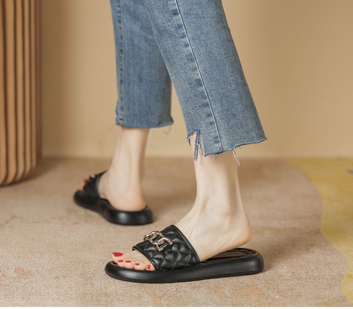 Thick crust tender summer slippers for women