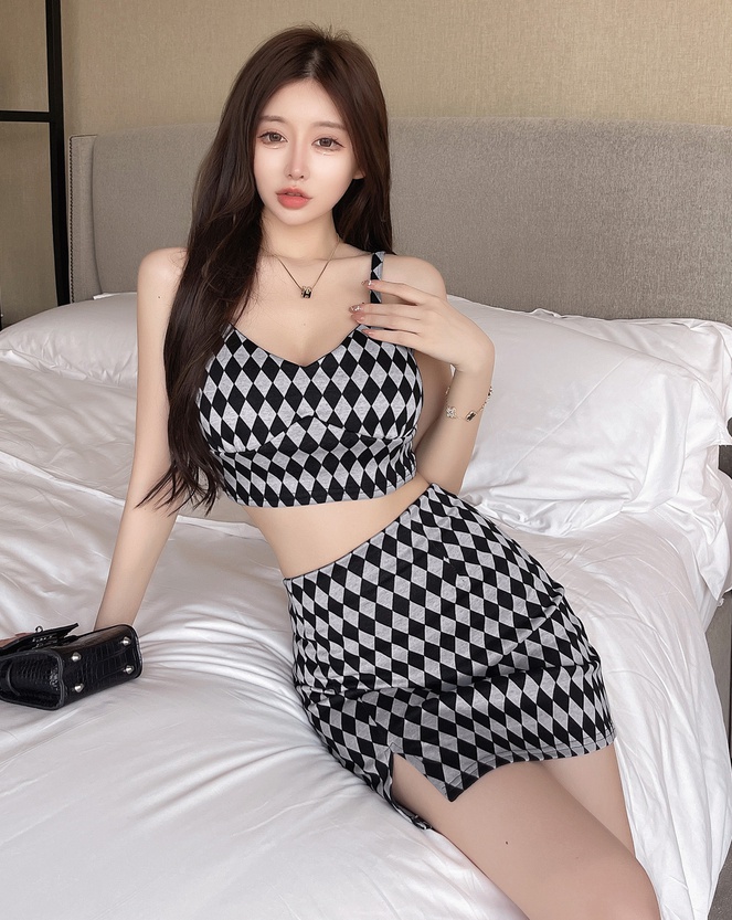 Retro chessboard fashion sling skirt 2pcs set