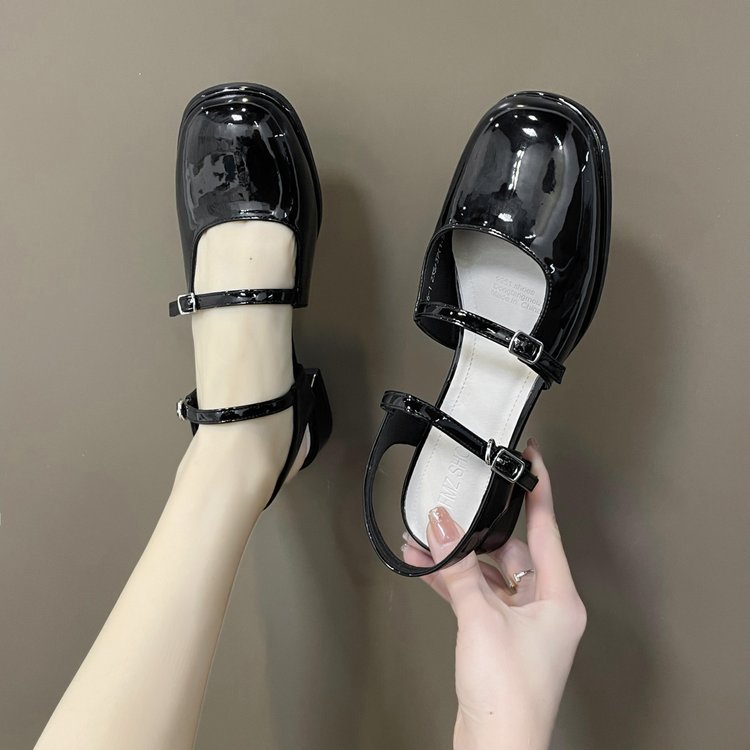 Summer square head college style cingulate sandals for women